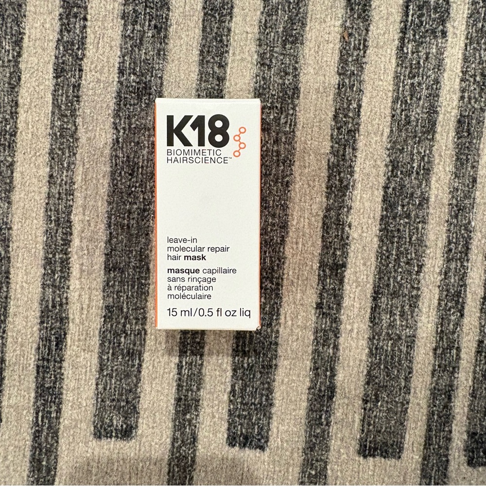K18 Biomimetic Hairscience Leave-In Molecular Repair Hair Mask